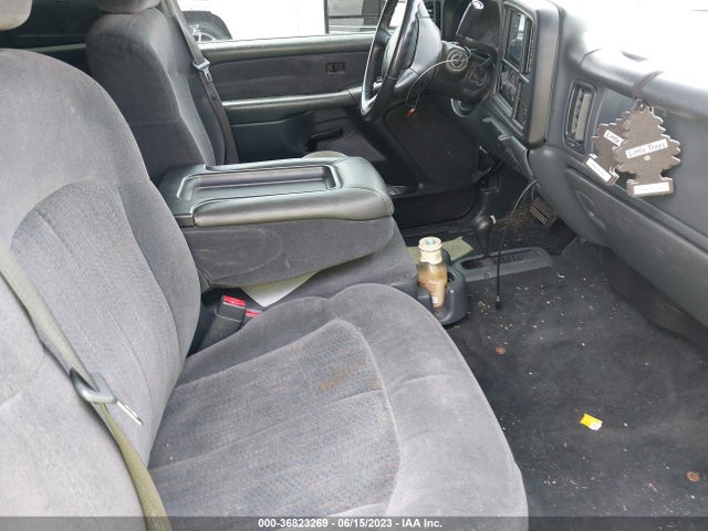 2002 CHEVROLET SILVERADO 1500 LS VIN: 2GCEK19T721400213