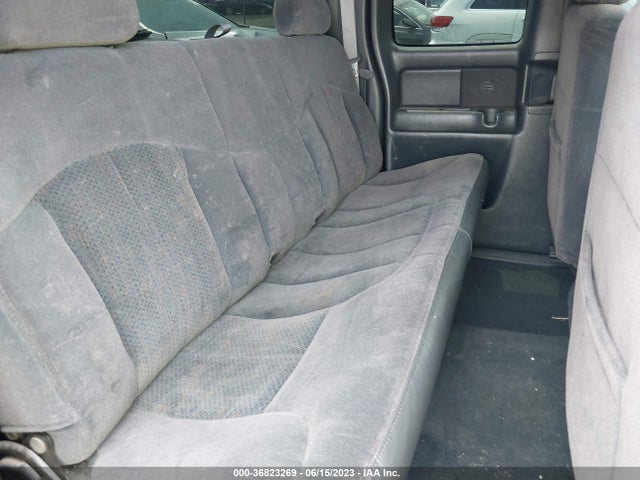 2002 CHEVROLET SILVERADO 1500 LS VIN: 2GCEK19T721400213