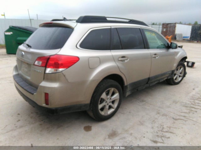 4S4BRCCC2E3241002 Subaru Outback 2.5i Premium