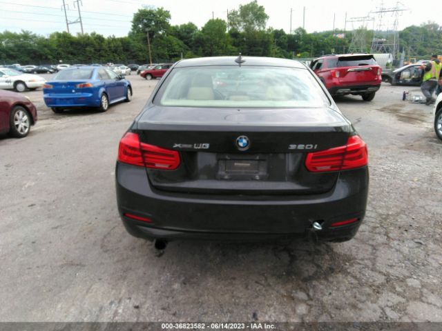WBA8E5G53GNT40952 BMW 3 Series 320i Xdrive