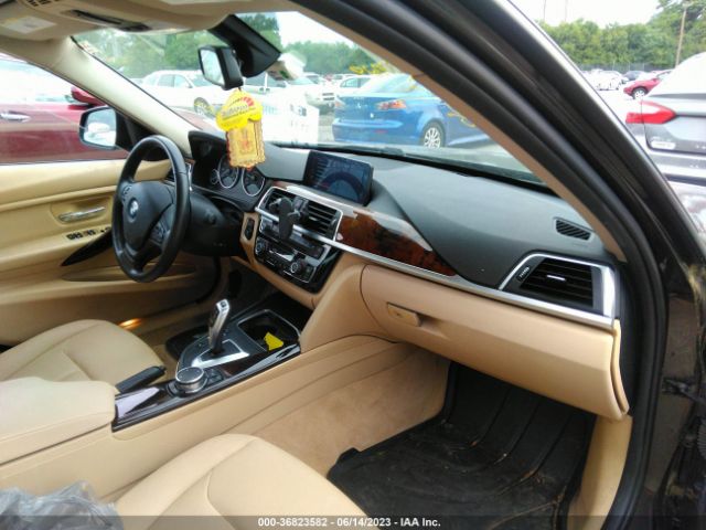 WBA8E5G53GNT40952 BMW 3 Series 320i Xdrive