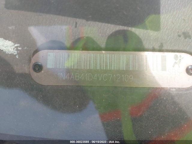 1997 NISSAN SENTRA VIN: 1N4AB41DAVC712109