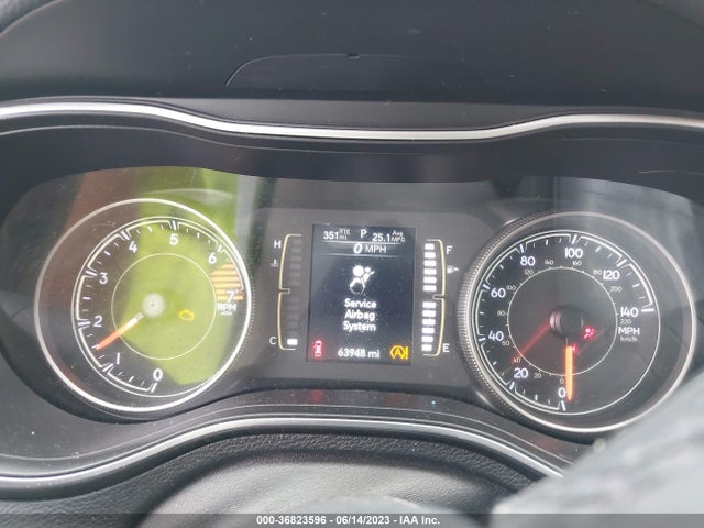 2019 JEEP CHEROKEE LATITUDE PLUS VIN: 1C4PJLLB1KD420534