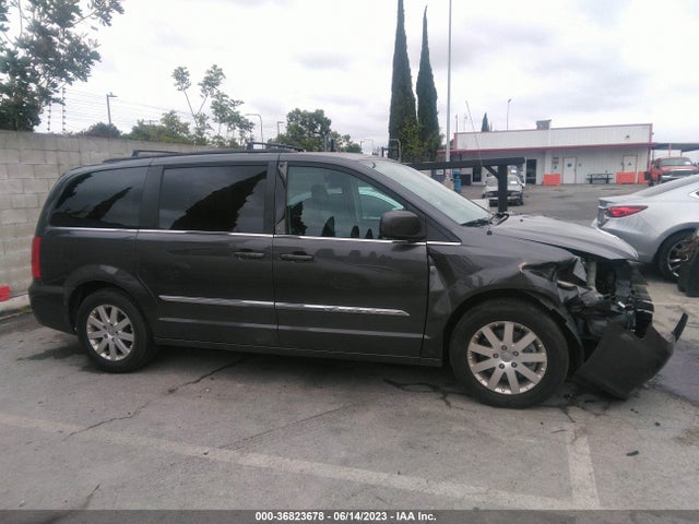 2C4RC1BG9GR197684 Chrysler Town & Country Touring