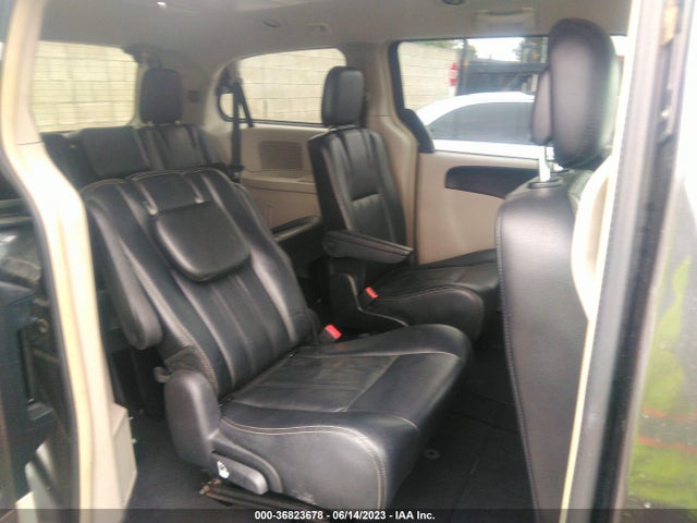 2C4RC1BG9GR197684 Chrysler Town & Country Touring