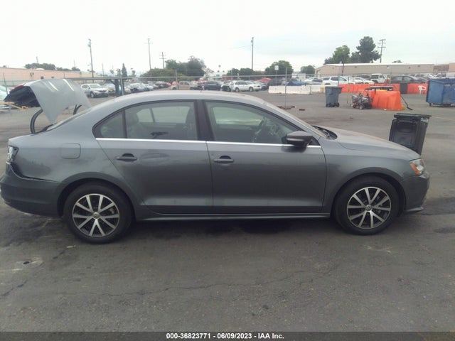 3VWDB7AJ3HM325498 Volkswagen Jetta 1.4t Se