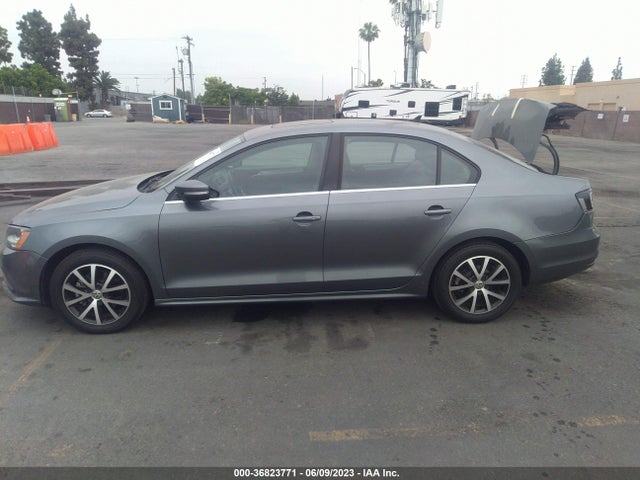 3VWDB7AJ3HM325498 Volkswagen Jetta 1.4t Se