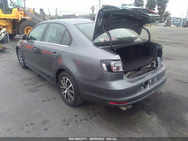3VWDB7AJ3HM325498 Volkswagen Jetta 1.4t Se