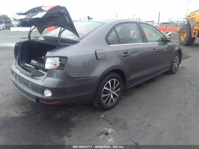 3VWDB7AJ3HM325498 Volkswagen Jetta 1.4t Se