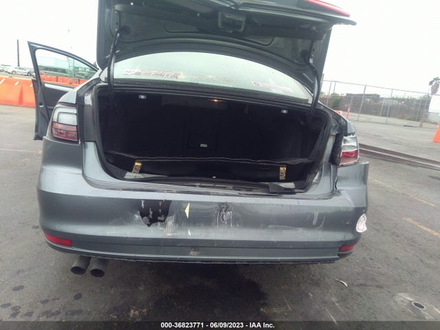 3VWDB7AJ3HM325498 Volkswagen Jetta 1.4t Se