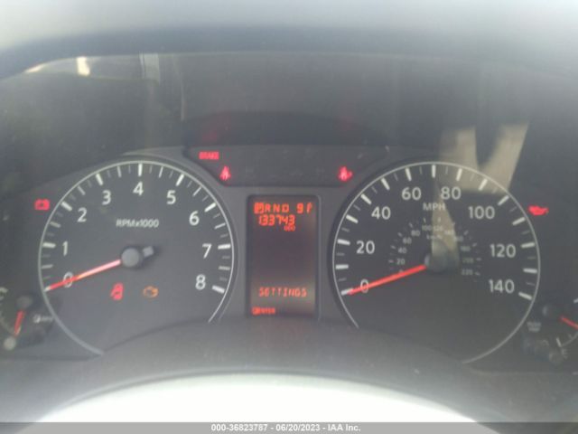 5BZAF0AA1FN852492 Nissan Nvp S