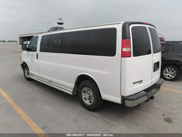 Chevrolet Express Passenger Ls 2014 1GAZGZFG4E1209859 Image 9