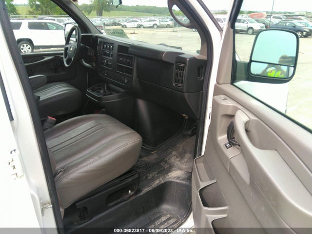Chevrolet Express Passenger Ls 2014 1GAZGZFG4E1209859 Image 11