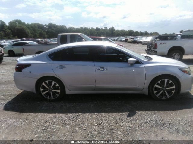 1N4AL3AP0HC185451 Nissan Altima 2.5 Sr