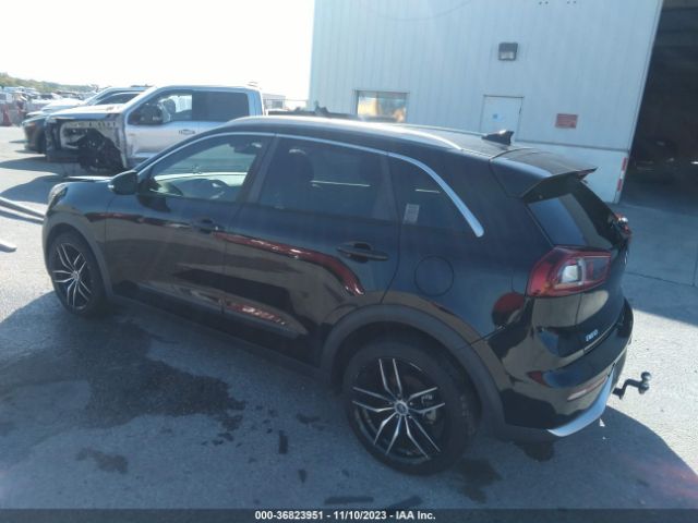 KNDCC3LC6H5038763 KIA NIRO EX