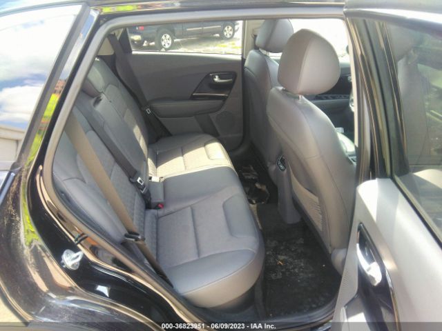 KNDCC3LC6H5038763 KIA NIRO EX