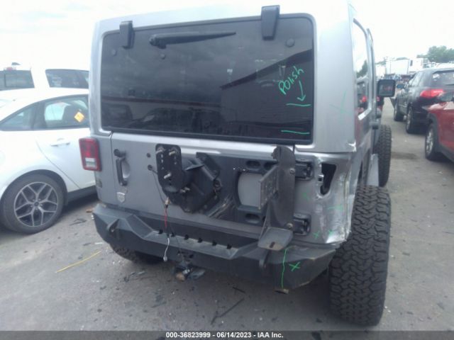 1C4BJWDG4EL120454 Jeep Wrangler Unlimited Sport