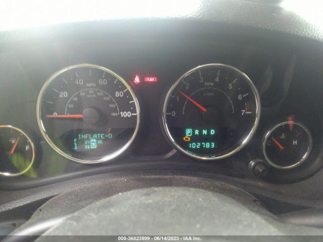 1C4BJWDG4EL120454 Jeep Wrangler Unlimited Sport