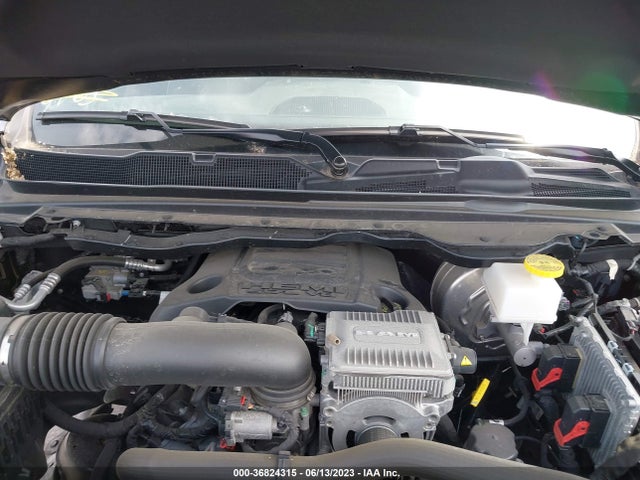 1C6SRFJT1MN730705 RAM 1500 Laramie