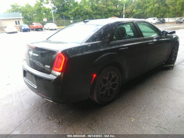 2C3CCARG9JH255001 Chrysler 300 Touring