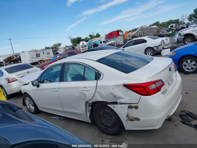4S3BNBA69G3048520 Subaru Legacy 2.5i