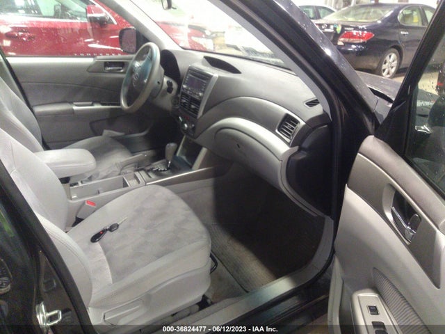 2010 SUBARU FORESTER 2.5X PREMIUM VIN: JF2SH6CC6AH785204