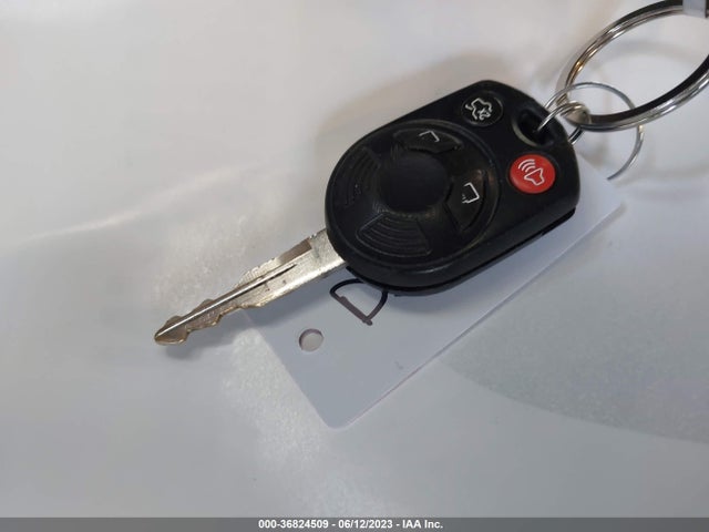 2010 FORD ESCAPE XLS VIN: 1FMCU0C74AKC83305