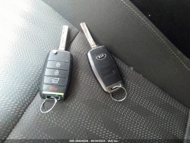 KNDPM3AC6L7630839 KIA Sportage Lx