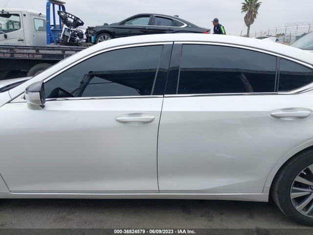 2020 Lexus ES, VIN: 58AC21B19LU007159