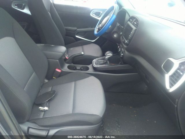 KNDJ23AU8N7814333 KIA SOUL LX