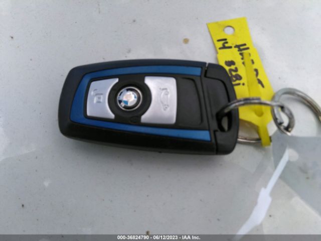 WBA3C1C57EK106309 BMW 3 Series 328i