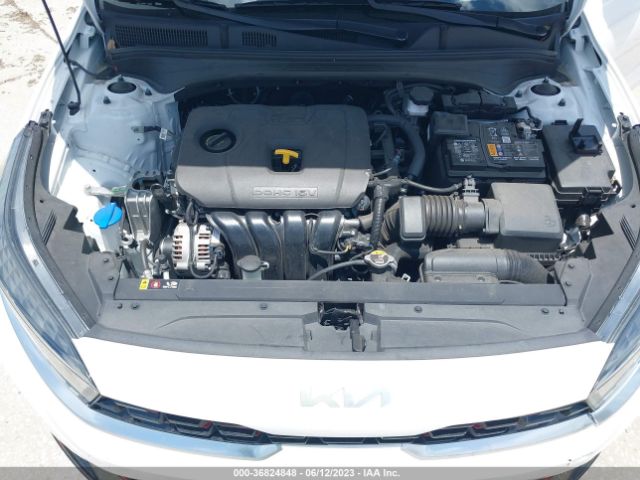 3KPF54AD9NE449017 KIA Forte Gt-line