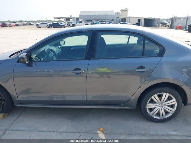 3VWLA7AJ9FM420191 Volkswagen Jetta Sedan 2.0l Tdi S