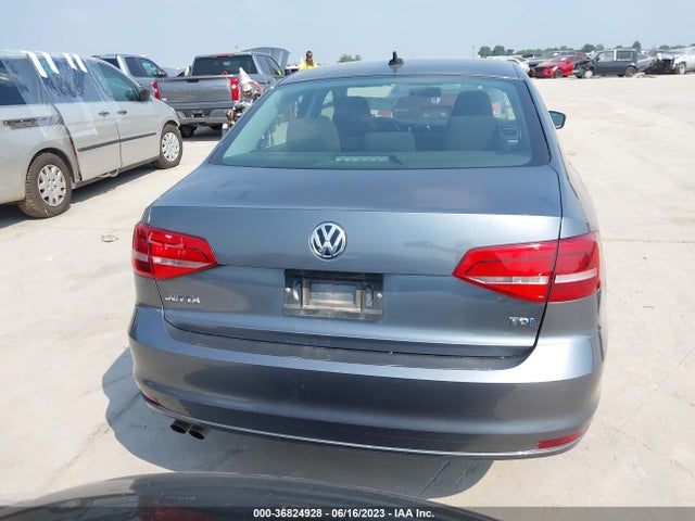 3VWLA7AJ9FM420191 Volkswagen Jetta Sedan 2.0l Tdi S