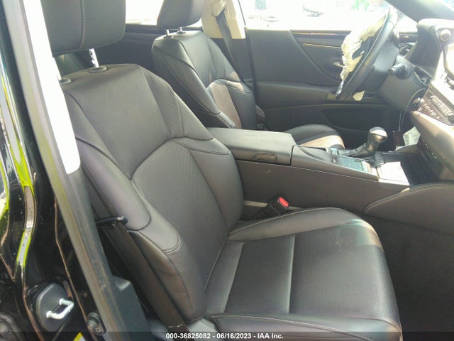 2019 Lexus ES, VIN: 58ABZ1B18KU042295