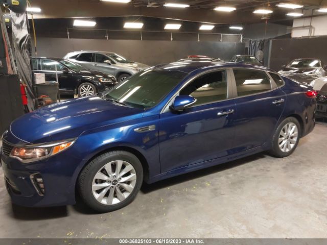 5XXGT4L38JG217587 KIA Optima S