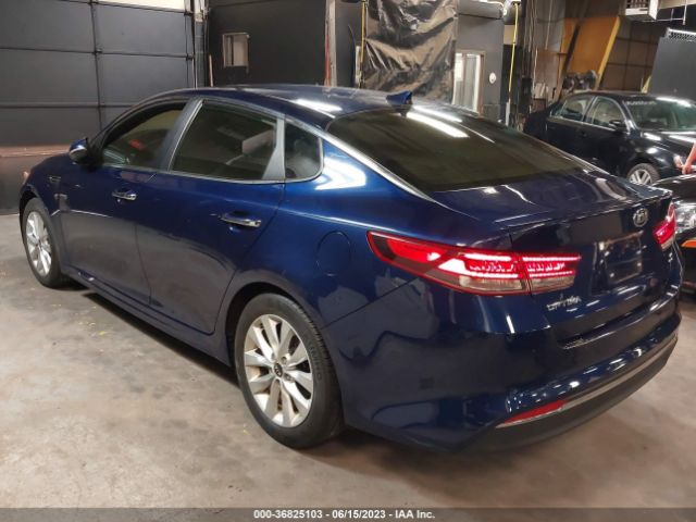 5XXGT4L38JG217587 KIA Optima S