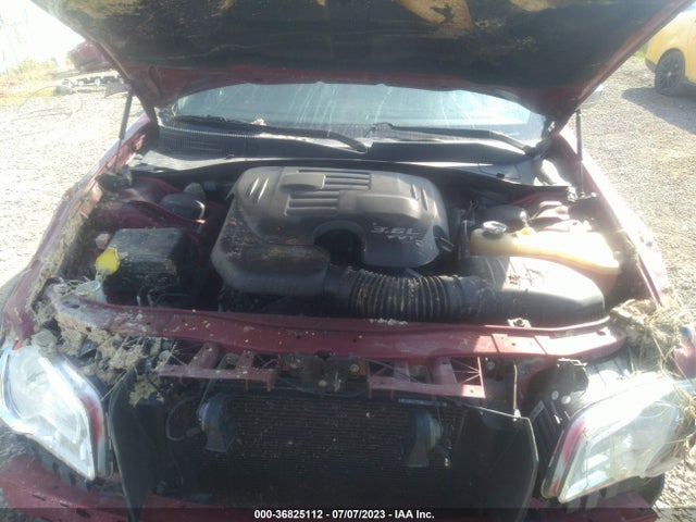 2C3CCAKG1EH269569 Chrysler 300 300c