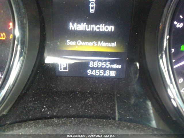 5N1AT2MV5FC833129 Nissan Rogue Sl