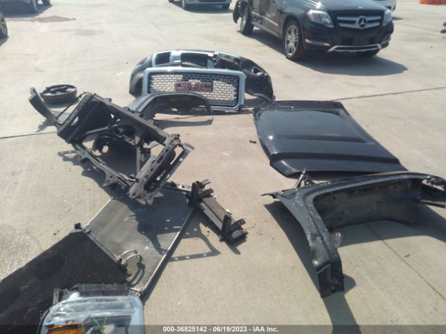 1GT12UEG8HF105549 GMC Sierra 2500hd Denali