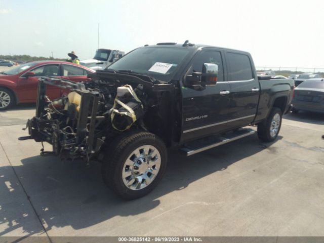 1GT12UEG8HF105549 GMC Sierra 2500hd Denali