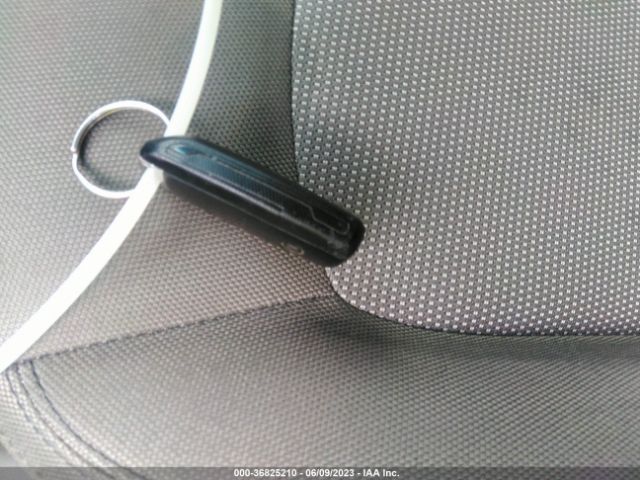KNDPB3ACXE7603605 KIA Sportage Lx