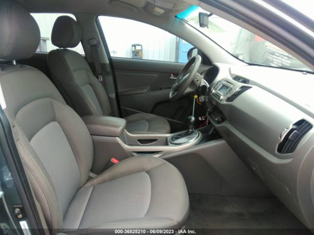 KNDPB3ACXE7603605 KIA Sportage Lx