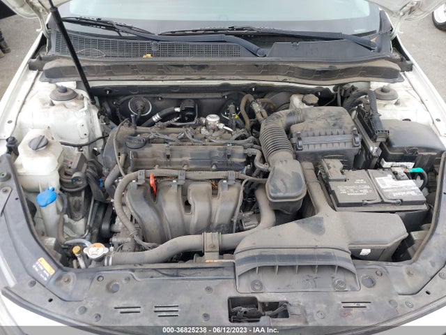 KIA Optima Lx 2015 KNAGM4A71F5646176 Image 11