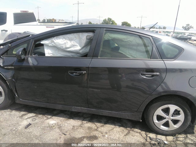 Toyota Prius Four 2015 JTDKN3DU5F0485320 Image 15