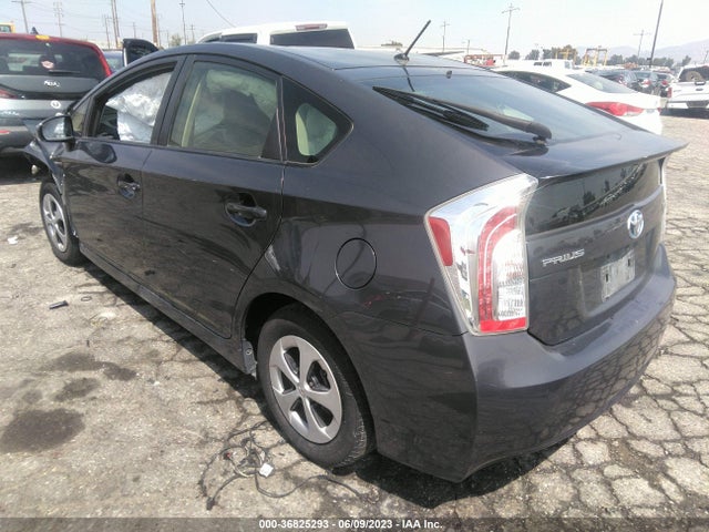 Toyota Prius Four 2015 JTDKN3DU5F0485320 Image 3