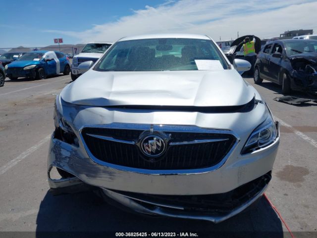 1G4ZP5SS6HU143176 Buick Lacrosse Essence