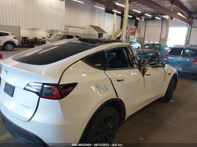 7SAYGDEE0PF623840 Tesla Model Y Long Range