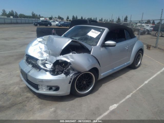 Volkswagen Beetle Convertible 2.5l 2014 3VW5P7AT6EM807529 Image 2