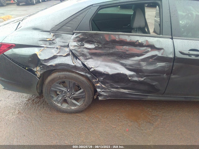 Hyundai ELANTRA SEL 2022 5NPLS4AG2NH085220 Image 12